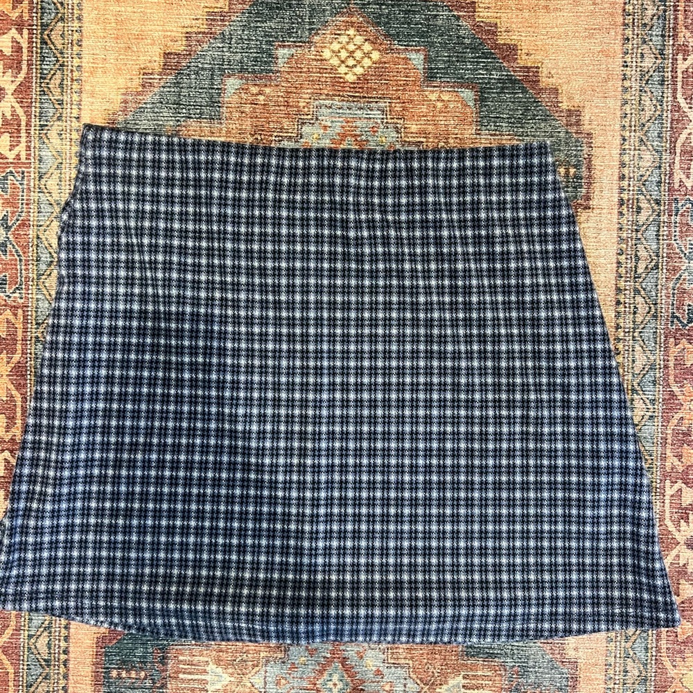 Urban outfitters mini skirt, worn once, like new, size M